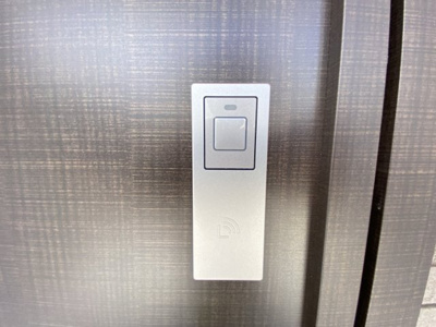 【玄関】 | うるま市江洲（全4棟）ラスト3号棟 | 3号棟　スマートキー付き♪