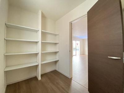 【収納】 | うるま市江洲（全4棟）ラスト3号棟 | 3号棟　収納たっぷりファミリークローク付き♪