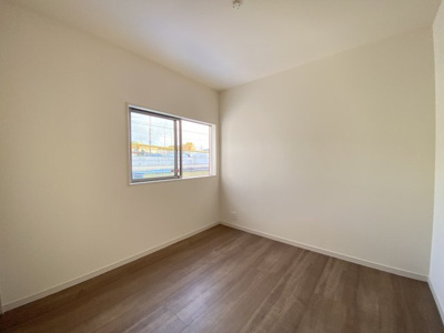 【洋室】 | うるま市江洲（全4棟）ラスト3号棟 | 3号棟　洋室5帖＋CL付き♪