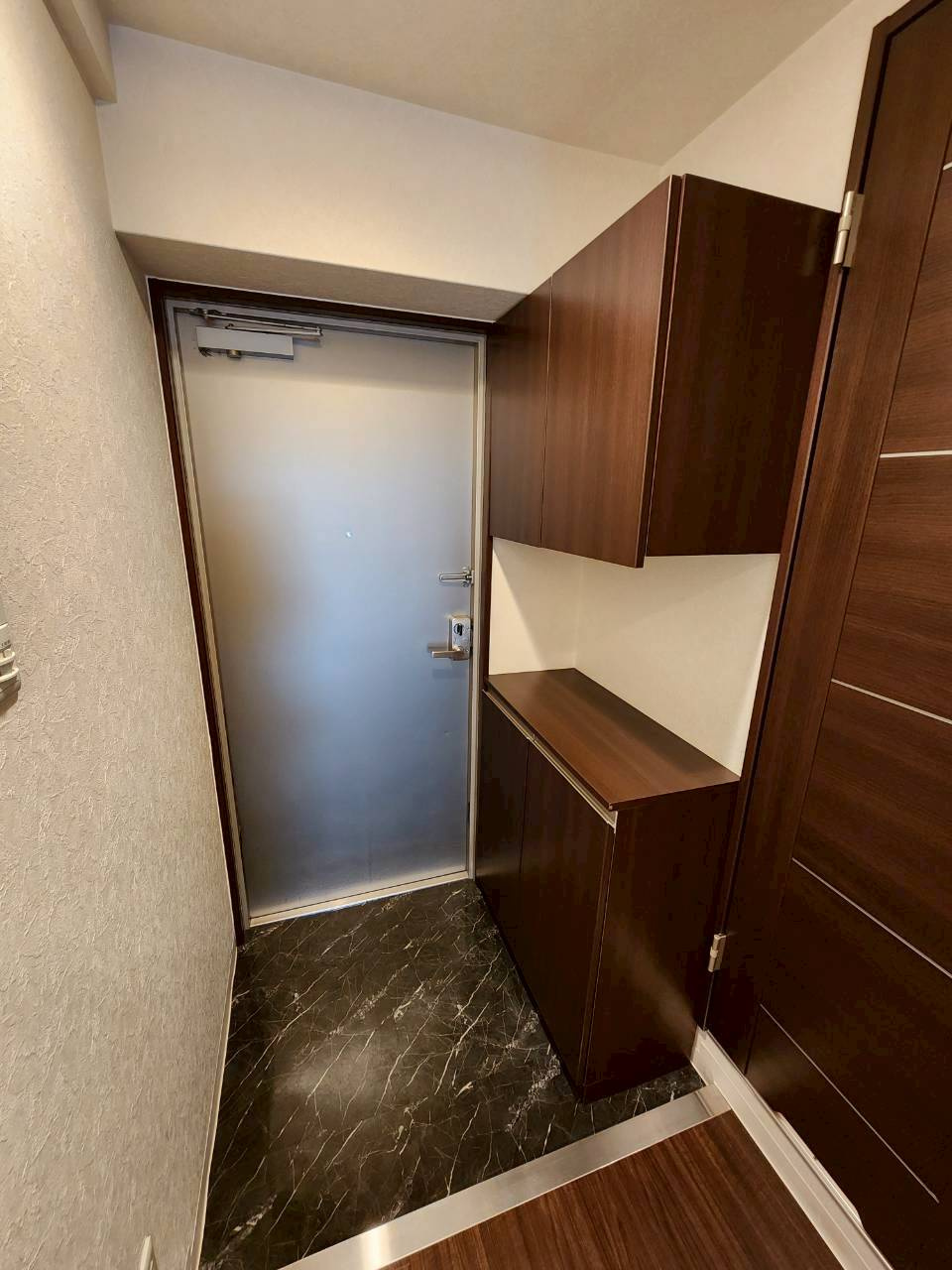 エグゼK&KⅡの玄関|収納スペースありの玄関