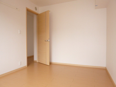 【寝室】 | リーベ塩生 | 洋室