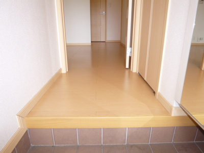 【玄関】 | リーベ塩生