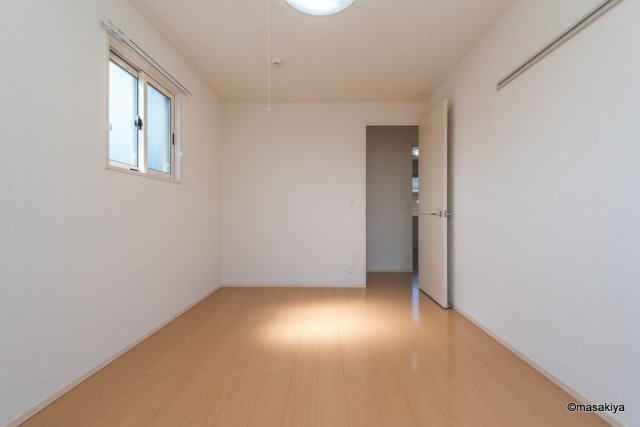 ディアコート金箱の洋室