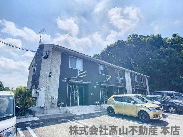 宗像市陵厳寺３丁目のアパートの外観