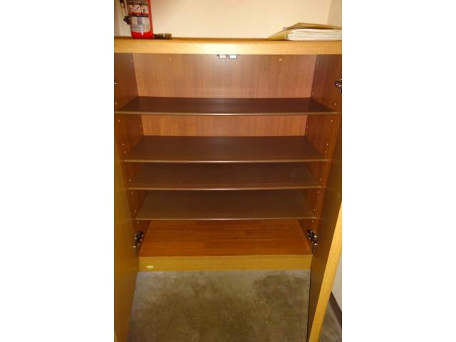 サニーアヴェニューの玄関