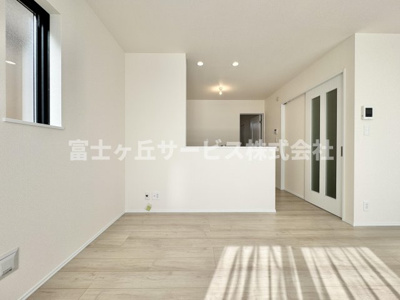 【キッチン】 | 静岡市葵区北番町 2期 新築一戸建て A号棟 | キッチン正面です