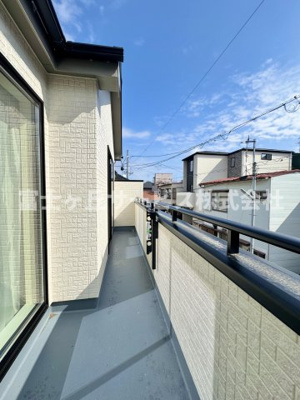 【バルコニー】 | 静岡市葵区北番町 2期 新築一戸建て A号棟 | 陽当たり良好なバルコニーです