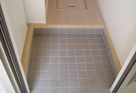 プロヌーブ下太田の玄関