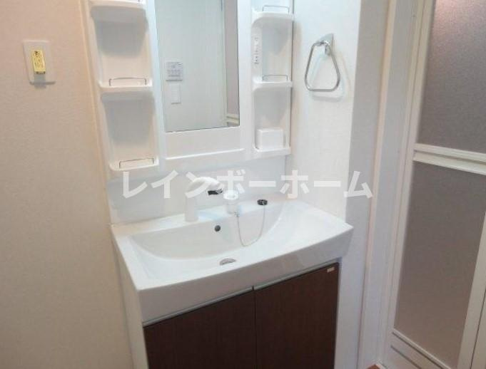 ストーリアの独立洗面台