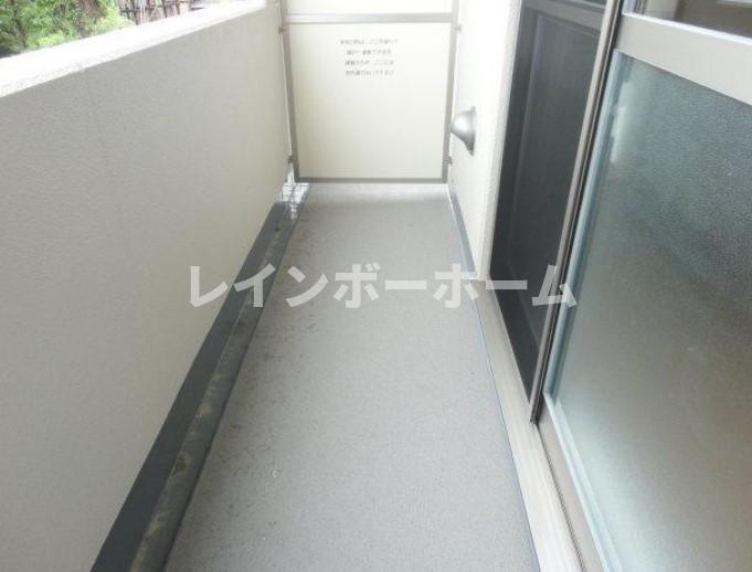 ストーリアのバルコニー