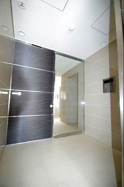 ガラ・ステージ市ヶ谷弐番館のエントランス|ガラ・ステージ市ヶ谷弐番館