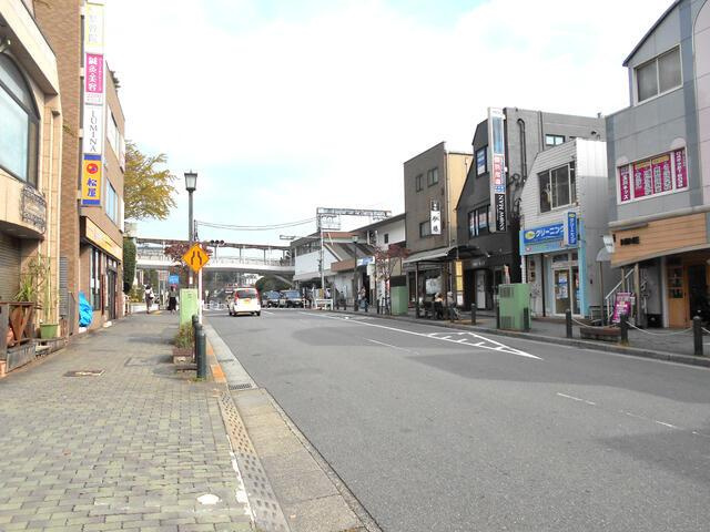 町田市玉川学園３丁目の中古一戸建の前面道路含む現地写真|玉川学園商店街通りまで820m 