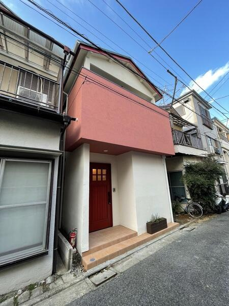 江戸川区春江町３丁目の中古一戸建の前面道路含む現地写真| 