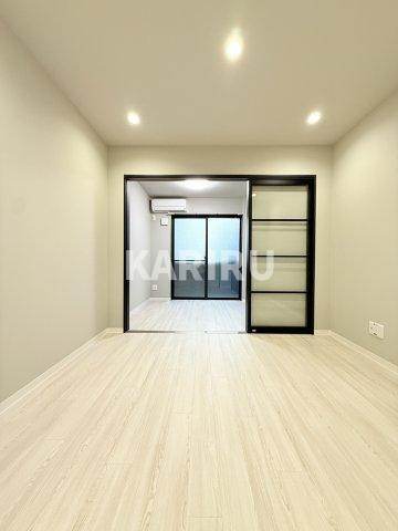 CASA南巽EASTの居間・リビング