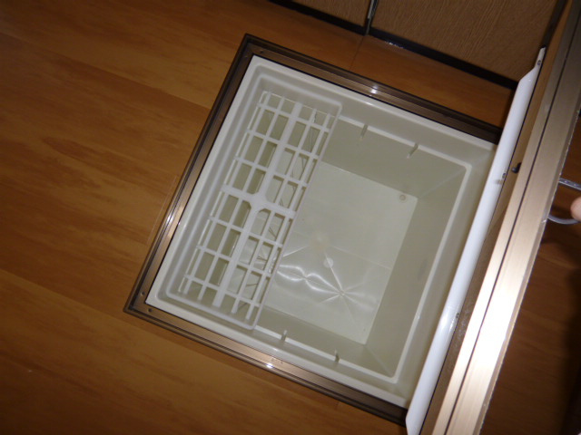 ツインシャトーBの収納|床下収納