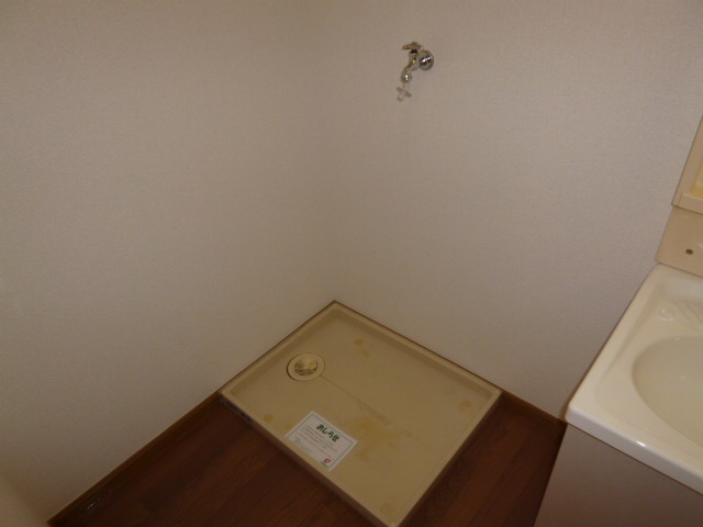 ツインシャトーBのその他|洗濯機置き場