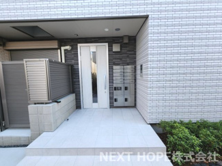 【エントランス】 | マンション　RIKO塚口