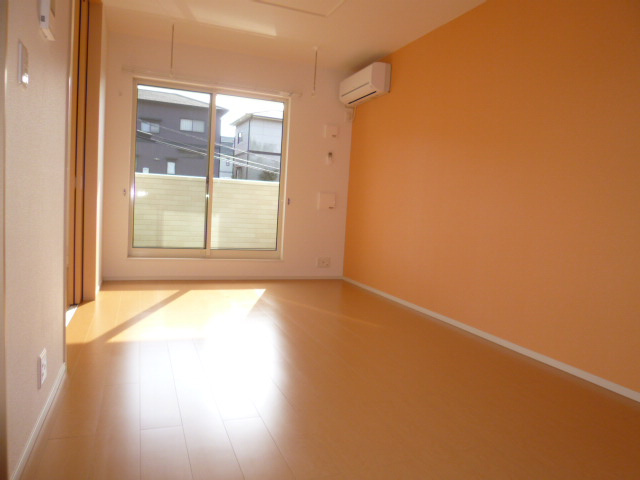 ピュアグリーンＢの居間・リビング