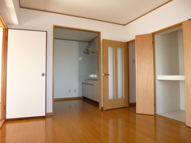 アップフィールドのキッチン|ダイニングキッチン