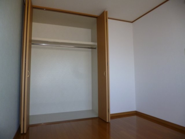 アップフィールドの洋室