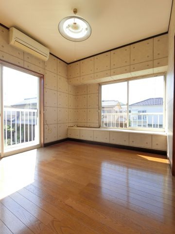 【居間・リビング】