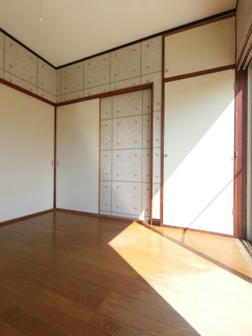 【居間・リビング】