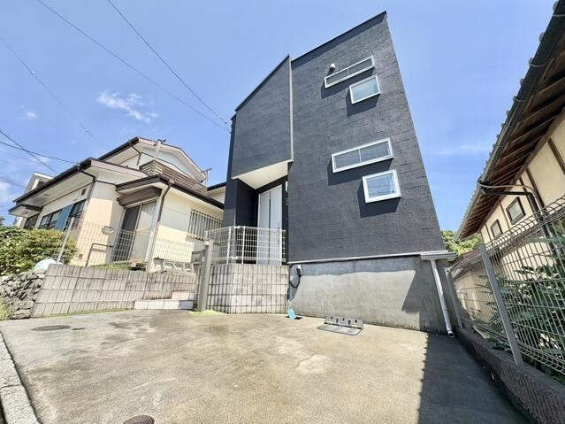 町田市野津田町の中古一戸建の前面道路含む現地写真|〇お問い合わせはお気軽にどう… 