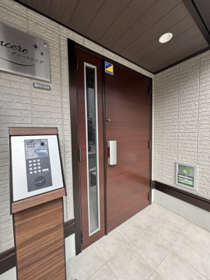 【エントランス】 | ディーシンシア