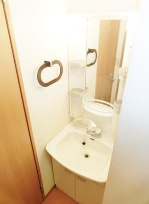 【独立洗面台】 | ソレジオ杉並 | 独立洗面台付き。