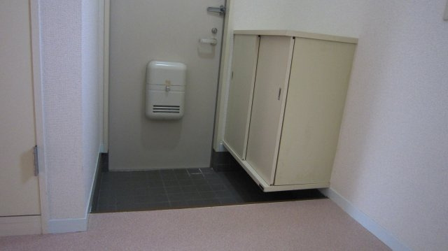 グリーンプラザＡ棟の玄関