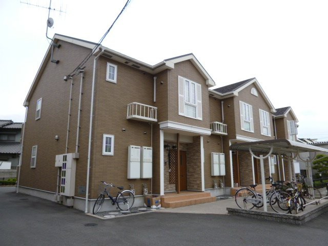 エスポアール連島の外観