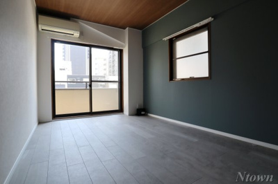 【居間・リビング】 | ロアール | ゆったりとした居間です