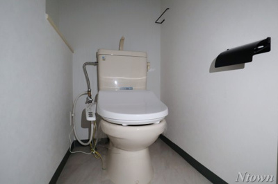 【トイレ】 | ロアール | トイレです