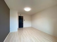 ヴィーヴル　-ｖｉｖｒｅ-の内装|洋室にはクローゼットがついています◇