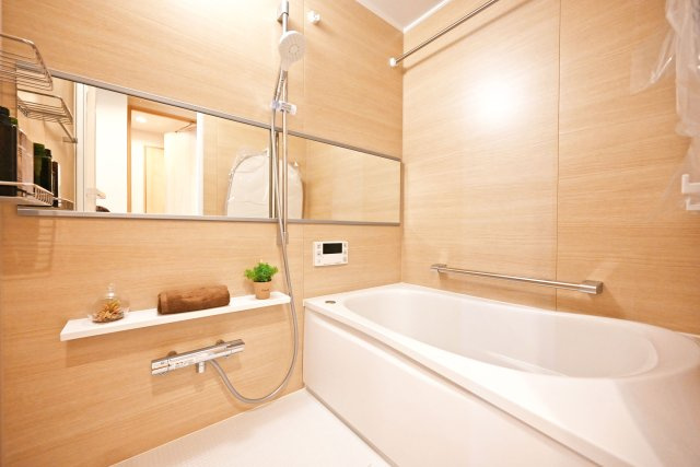 メガロコープ西宮Ⅱ1号棟の浴室|浴室リフォーム済みです◎ 一日の疲れを癒す心地よいバスタイムを実現します！