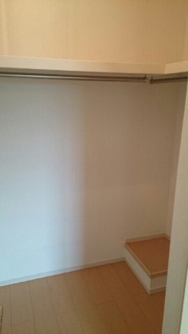 サンライズＢの収納