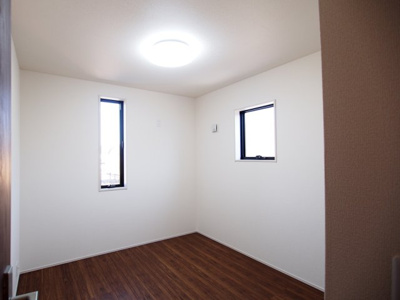 【洋室】 | Livele Garden.S　御山沢田　４号棟 | ★内覧予約で新米4kg★