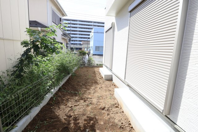 仲介手数料無料　桶川市神明1丁目　新築　全１棟の庭
