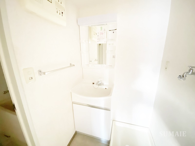 モンプラトー平山の独立洗面台|独立洗面台です☆