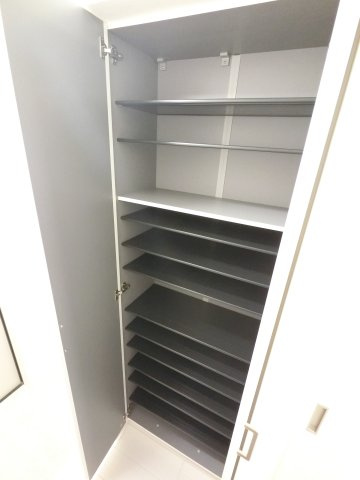 ペルル穴川の収納