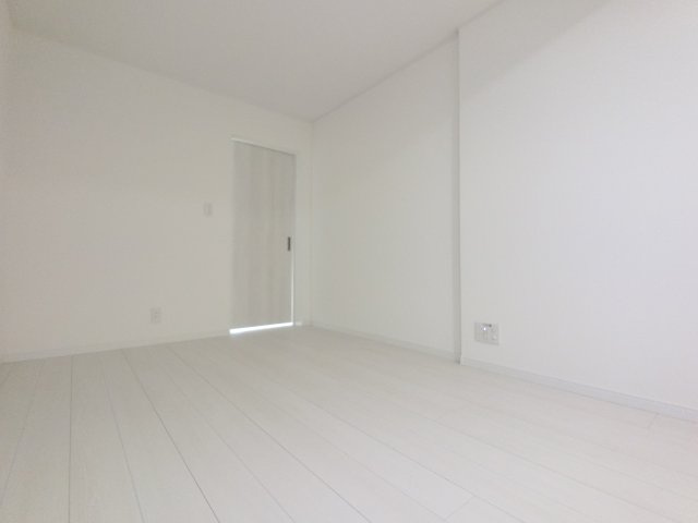 ペルル穴川の内装