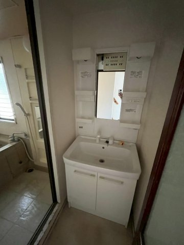 ラ・リッシュの独立洗面台