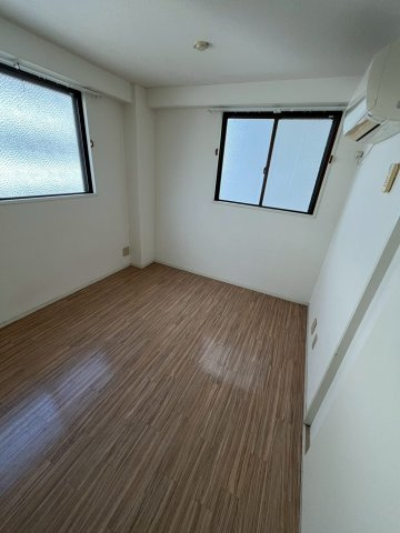 ラ・リッシュの洋室