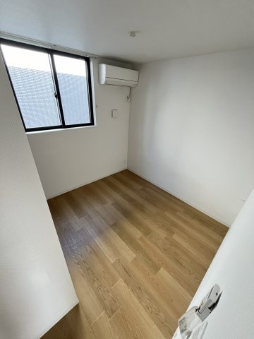 カルムコート東棟の居間・リビング