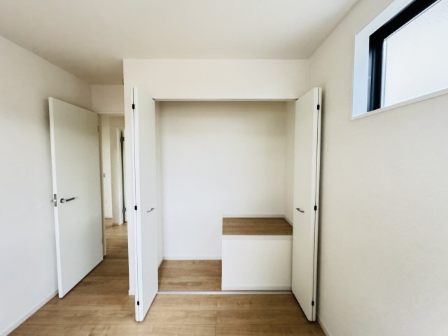 柏市亀甲台町２丁目新築戸建の収納|5.2帖洋室収納