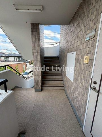 針ヶ谷壱番館のロビー