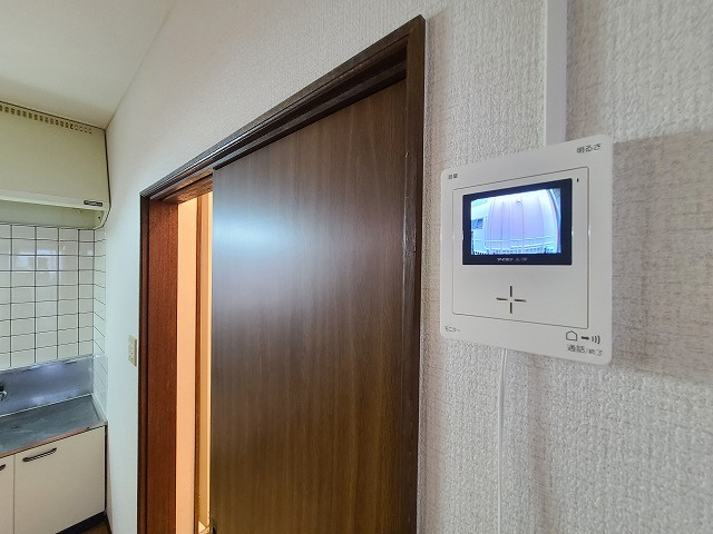 トークビレッジの設備|★ＴＶモニターホンを完備★
