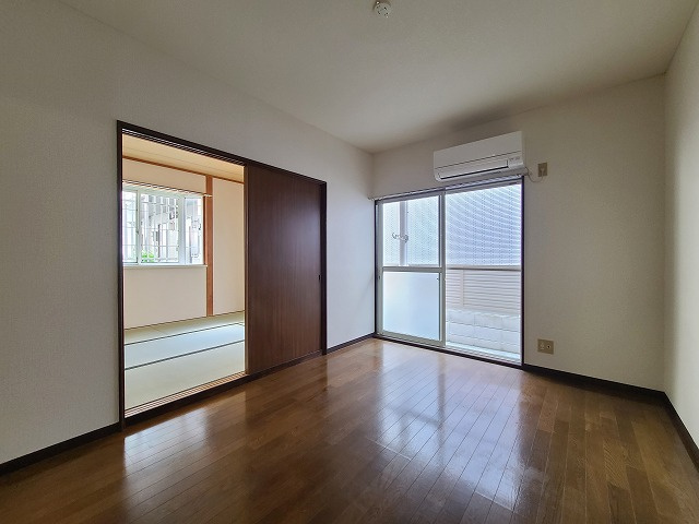 トークビレッジの洋室|★洋室６帖に新品のエアコンを１基・設置しています★