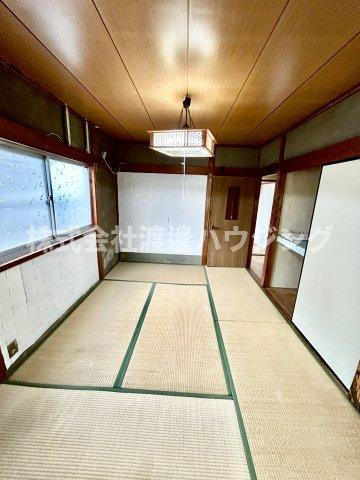 寝屋川市太秦緑が丘の一戸建ての和室