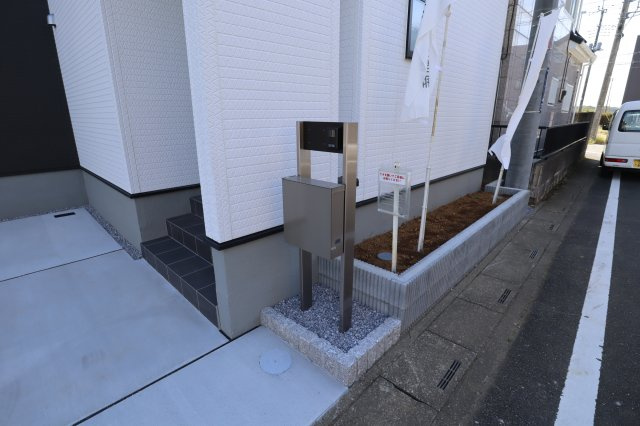 仲介手数料無料　桶川市上日出谷南１丁目　新築　全1棟のバルコニー